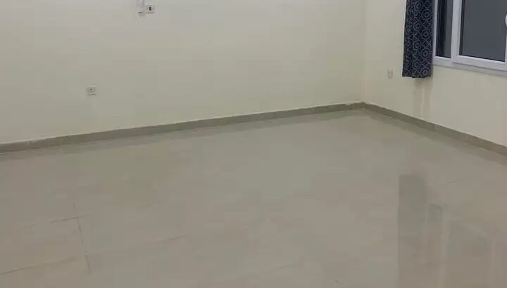 شقة للايجار في الريان القديم بالقرب من الحديقة جيد