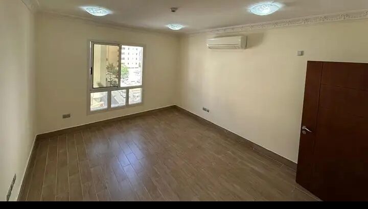 شقة للايجار في بن محمود غرفتين وصاله ومطبخ و٢حمام