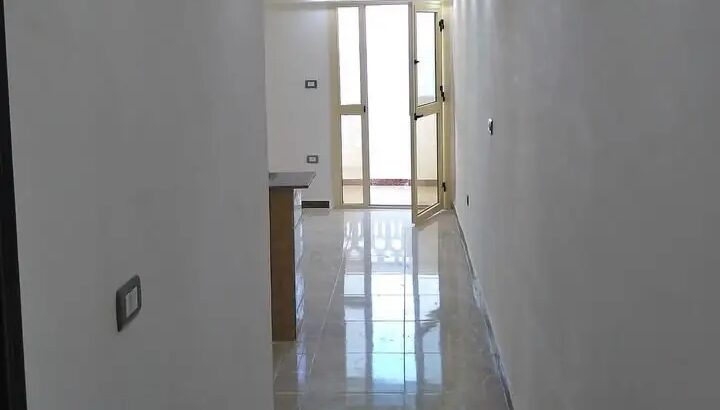 شقة للبيع تشطيب سوبر لوكس تنفع الاستثمار مصيف جيده