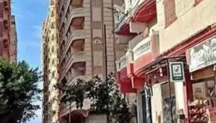 شقة للبيع تشطيب سوبر لوكس تنفع الاستثمار مصيف جيده