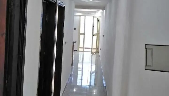 شقة للبيع تشطيب سوبر لوكس تنفع الاستثمار مصيف جيده