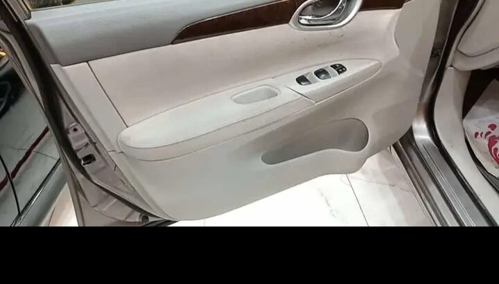 عربية مستعملة للبيع أوبترا 2011 فبريكا برا جوا