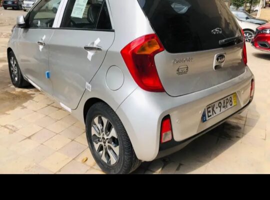 سيارة للبيع مستعمله Kia picanto 2017 70000km فبريك