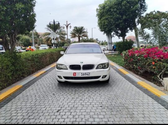 بي ام دبليو 730 BMW موديل 2008 خليجي فل اوبشن رقم1