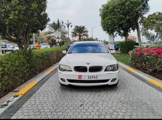 بي ام دبليو 730 BMW موديل 2008 خليجي فل اوبشن رقم1