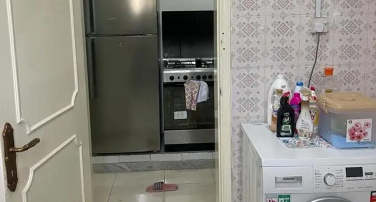 شقه غرفه وصالة مفروشه بمدينة ابوظبي _موقع متميز