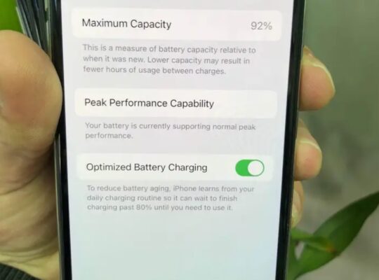 Iphone x 256 GB Battery 92‎%‎ الاجهزه لامفكوكه