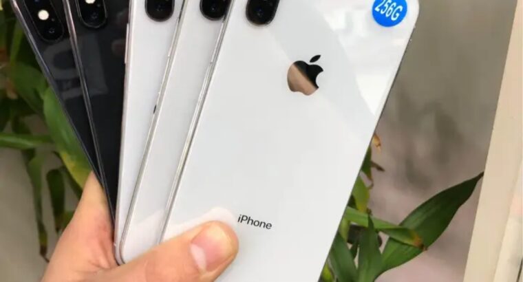 Iphone x 256 GB Battery 92‎%‎ الاجهزه لامفكوكه