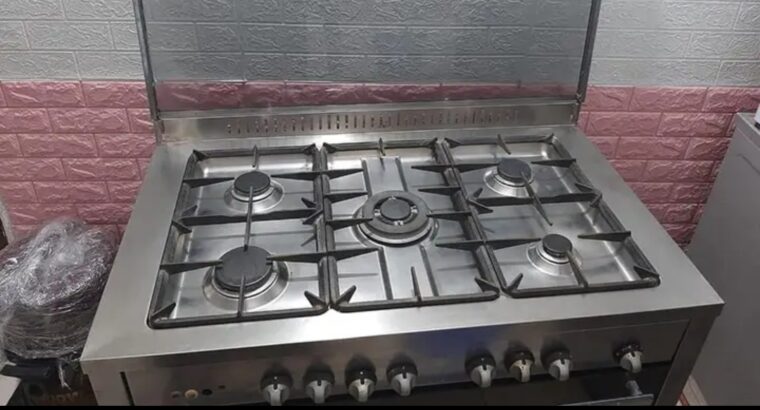 فرن غاز خمس عيون نوع GLEMGAS صناعه إيطاليه نظيف جد