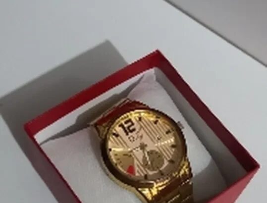 ساعات رجالية بالجزائر ساعة رجالية مثالية وانيقة ..