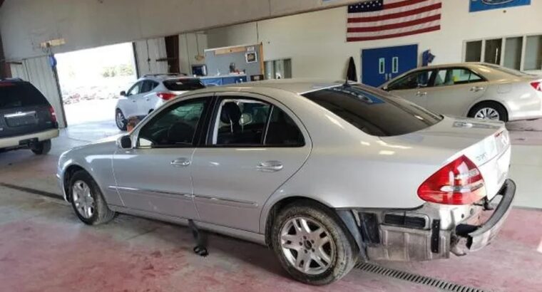 سيارات مستعمله بالجزائر مرسيدس E320 موديل 2005CDi