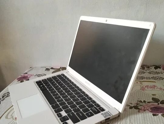 أجهزة بالجزائر PC ARCHOS Occasion Comme Neuf ممتاز