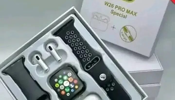 اكسسوارات بالجزائر Smart watch w26 pro max SPECIAL