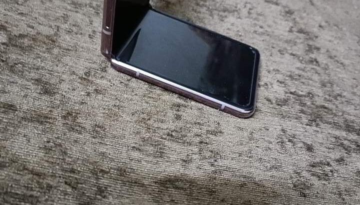 موبايلات مستعملة للبيع موبايل Galaxy z Flip 5G