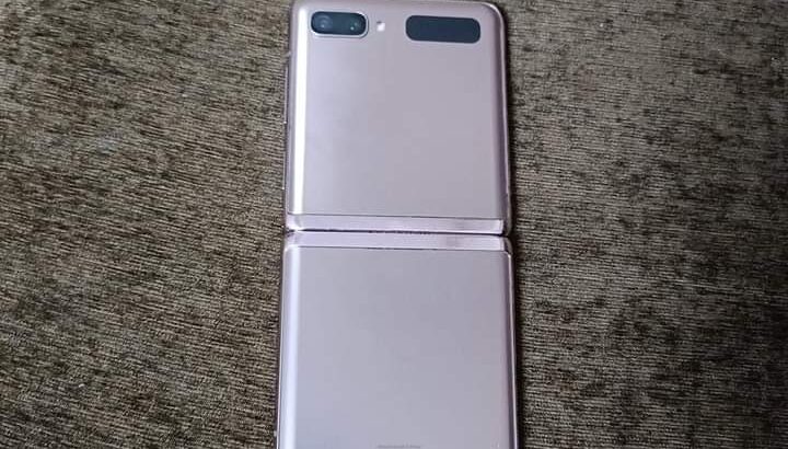 موبايلات مستعملة للبيع موبايل Galaxy z Flip 5G