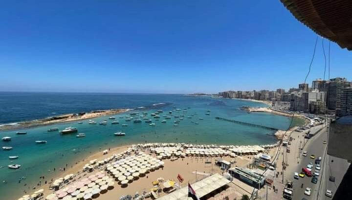 عقارات مصايف شقة فندقية للايجار اليومى صف اول