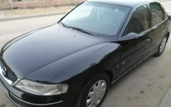 عربيات مستعملة للبيع اوبل فيكترا 2002 cdx ممتازه