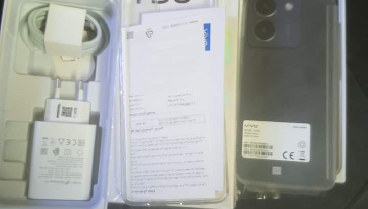 موبايلات للبيع مستعمله Vivo y36 8Ram ممتاز