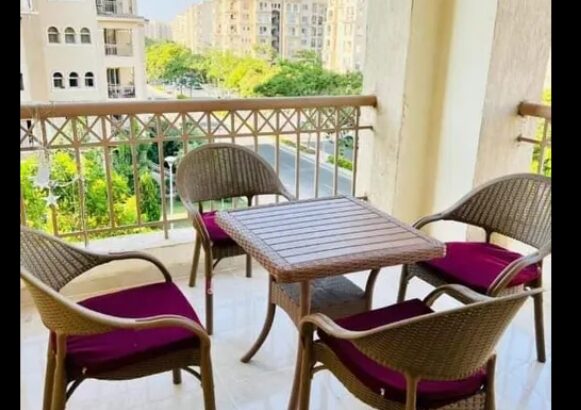 طقم اربع كراسي و ترابيزه طقم بلاستيك بيور فرز أول