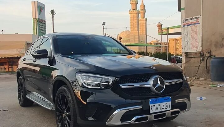 Mercedes GLC 300e 250$  سيارات للايجار