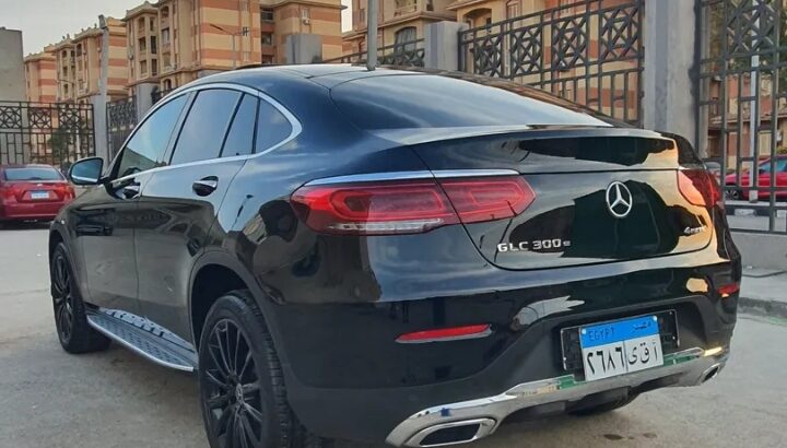 Mercedes GLC 300e 250$  سيارات للايجار