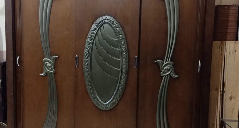 غرفه نوم جرار عموله للبيع خشب زان