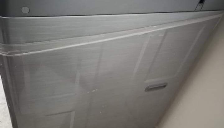 غساله توشيبا ١٥ كيلو حاله نظيفه جدا للبيع للتواصل