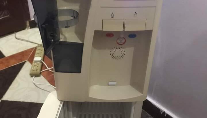 دسبنسر مبرد مياه للبيع ديجيتال