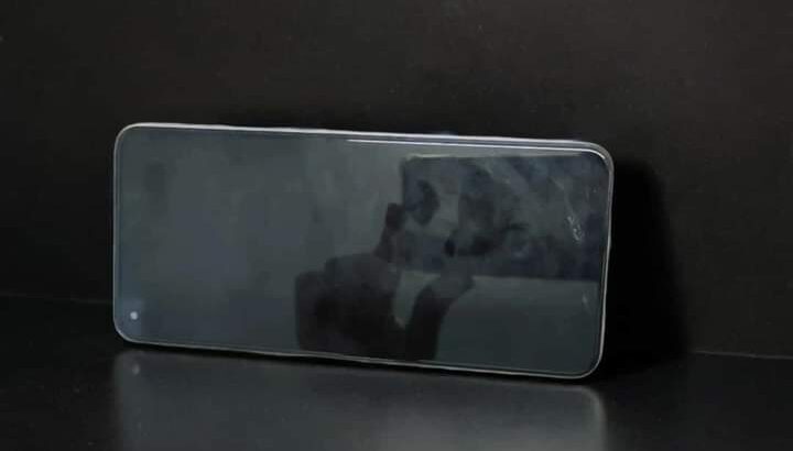 oppo Reno 8 5G مساحة 256جيجا رامات 12