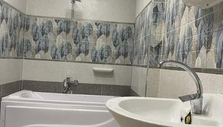 شقه للبيع ١١٥ متر شارع سعيد مع عمر عبد العزيز