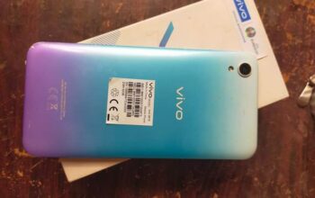 موبايل Vivo y1s مساحه 32 ومعاه كرتونته