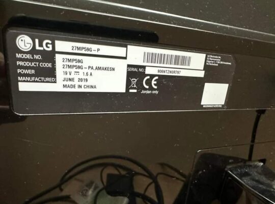 شاشه LG Monitor 27 للبيع الفورى