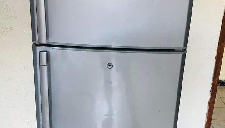 ثلاجات مستعملة للبيع بحالة جيده