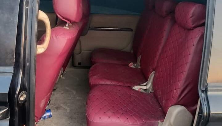 سياره كيا كرنفال موديل 2009 للبيع