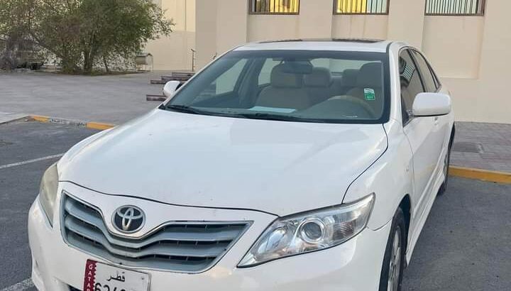 سياره كامري جي ال اس 2011 فل ابشن ماكينه