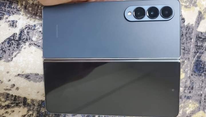 تلفون Samsung z fold 4 للبيع مستعمل