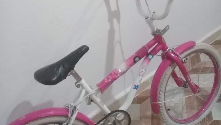 بسكيلات بنات مزالت جديدة تركب من 8 إلى 12