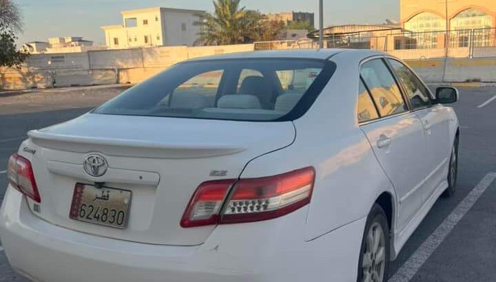 سياره كامري جي ال اس 2011 فل ابشن ماكينه