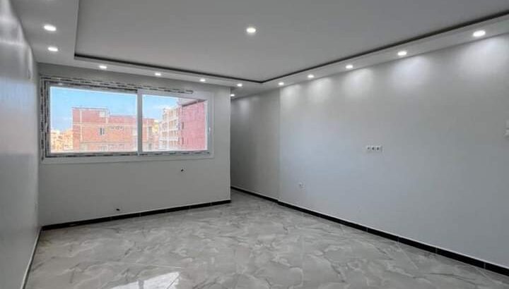 شقة F4 فيني للبيع برج الكيفان قريبه