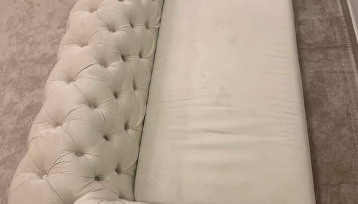 كنب مخملي جودة عالية بيع مستعجل