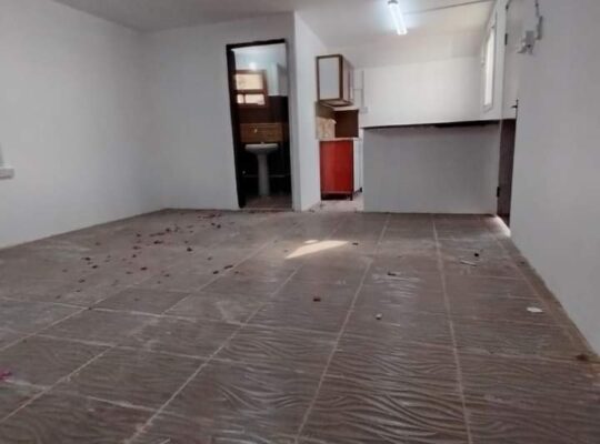 ستوديو بالدفنة بالدور الارضي للايجار