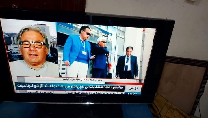 شاشه سامسونج عاديه مقاس ٣٧ شبه جديده