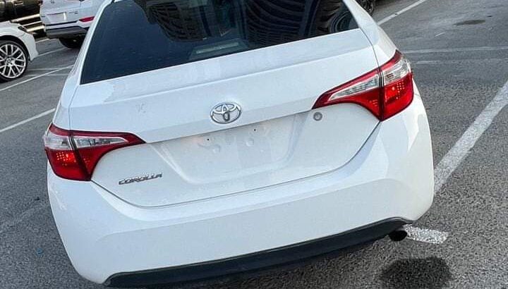 تويوتا كورولا 1.8 موديل 2015 اوراق جمارك بيع