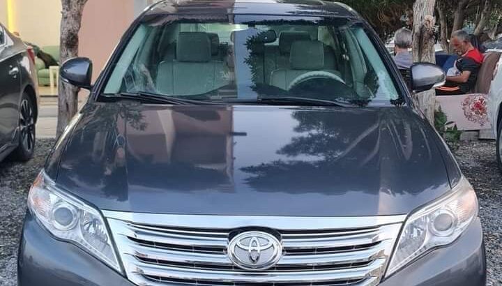 سيارة تويوتا أڤالون موديل 2011 XLEوارد أمريكا