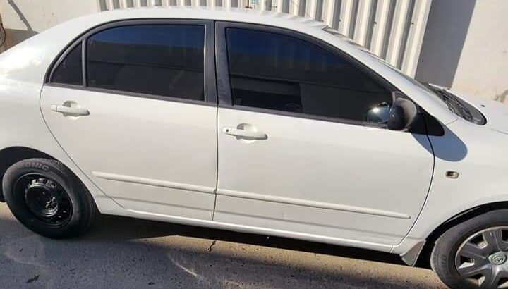 للبيع سيارة تويوتا كورولا موديل 2007 ممتازة