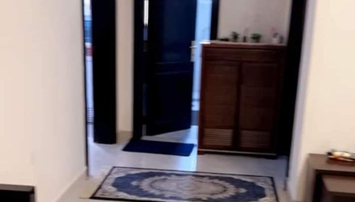 غرفتين وصاله ومطبخ وحمام نظيفه جدا بعين خالد