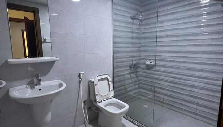 غرفه وصاله صالحه منعزله مساحة كبيره