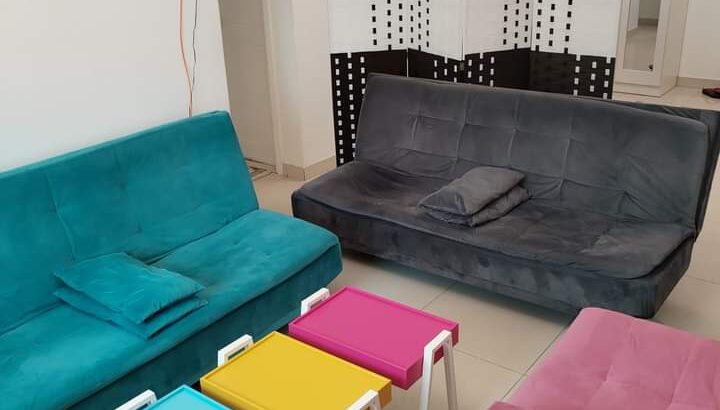 للبيع أثاث منزل في الشارقه بحاله ممتازة