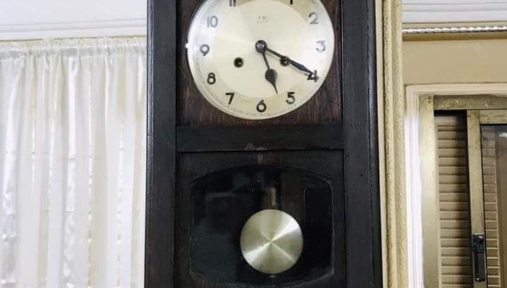 ساعة حائط الماني 2 زمبلك