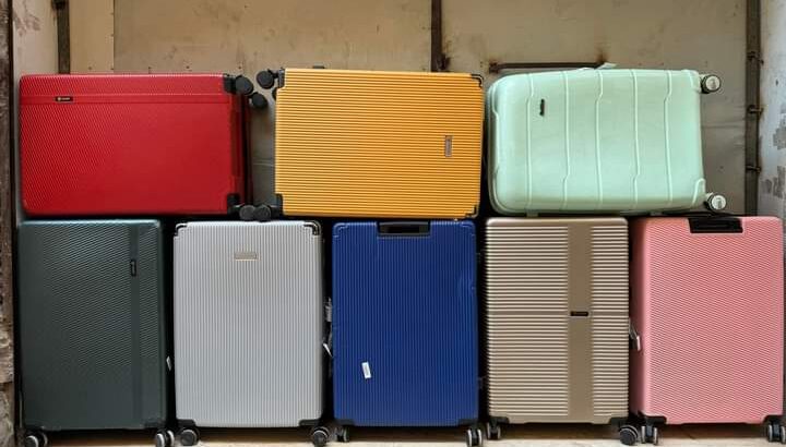 شنط سفر استعمال مره واحده بحالة الجديد للبيع